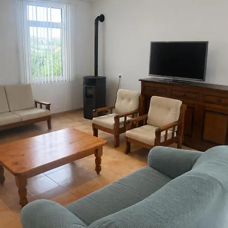 Holiday home Le Petit Merle - *